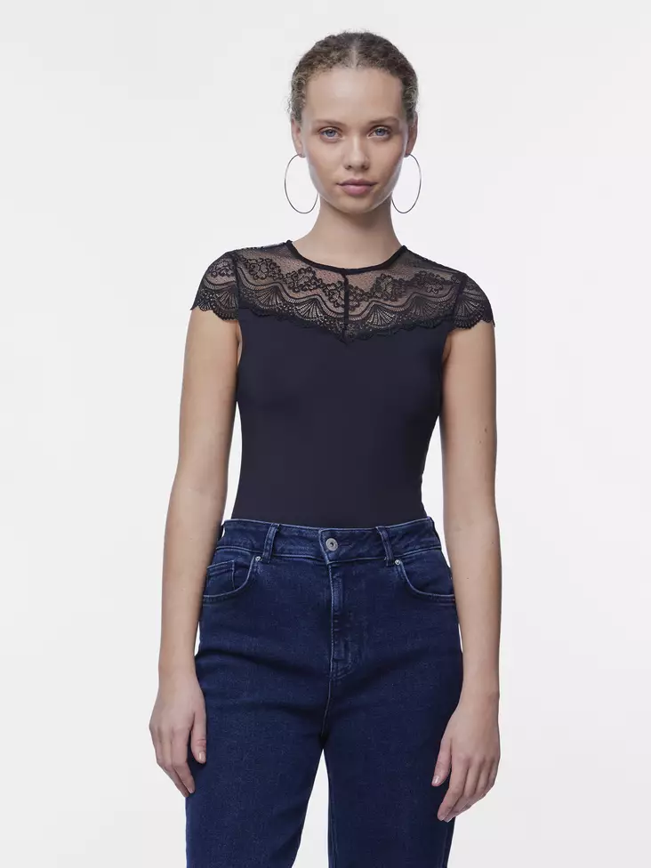 Sinna body - Naisten paidat ja topit - 17148090 - 1