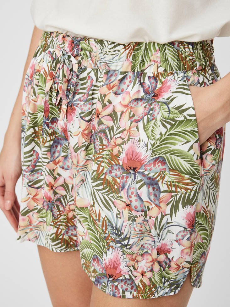 Simply naisten shortsit - Naisten housut ja shortsit - 10227813 - 1