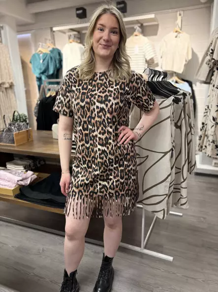 Keyla t-paitamekko - Mekot ja hameet - 27038338 - 1