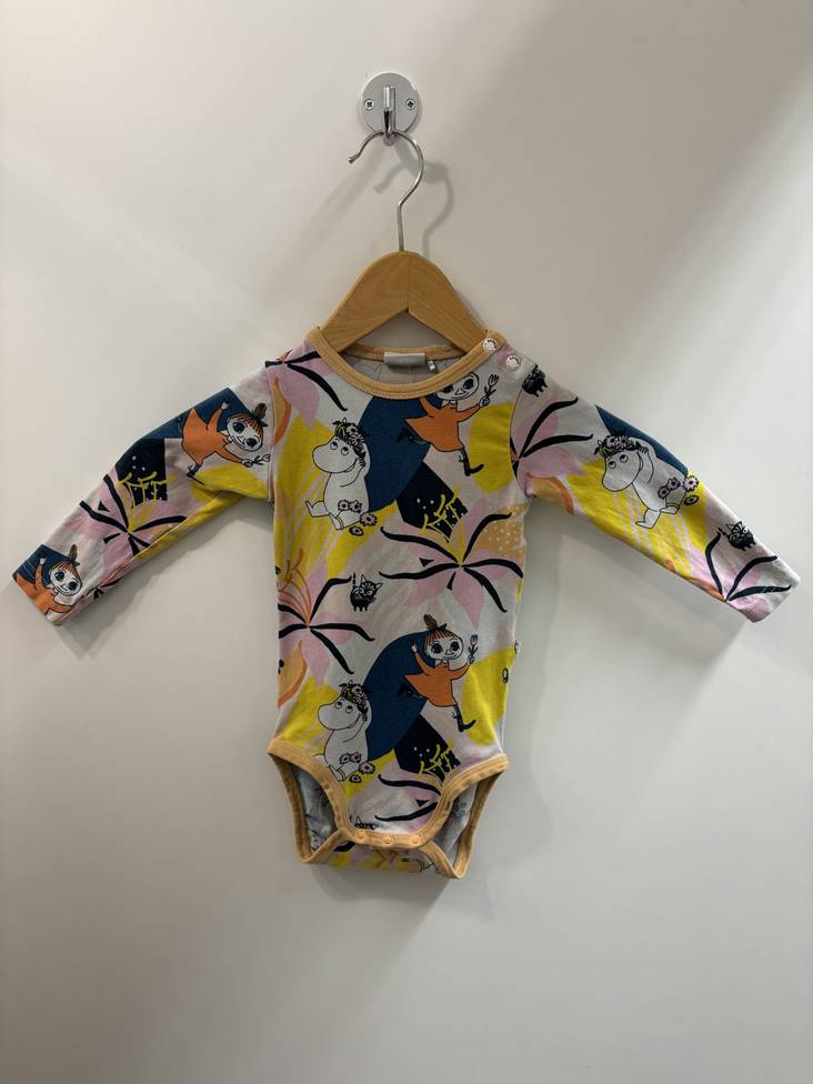 Vauvojen body 74 cm - - 189 - 1